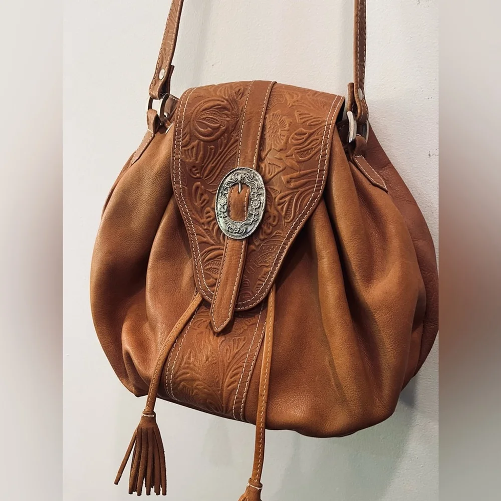 Vintage Brown Leather Floral Boho Crossbody Western Buckle Bucket Bag Purse - Picture 2 of 7